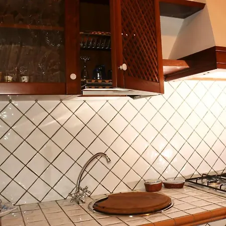Elegant In The Heart Of 100 M² And Comforts Apartment Lecce