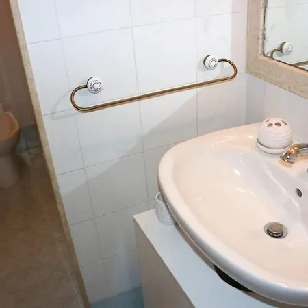 Apartment Elegant In The Heart Of 100 M² And Comforts Lecce